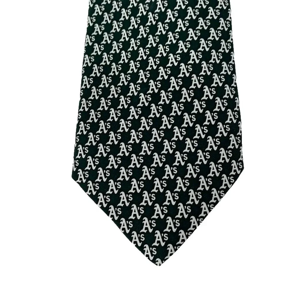 Vineyard Vines sku $85